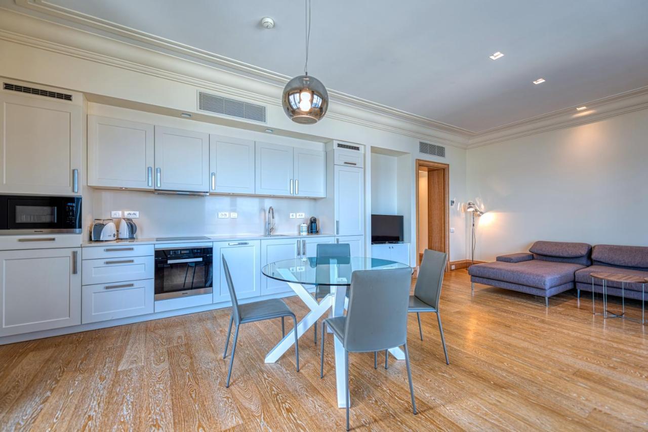 Porto Montenegro Residences Тиват Екстериор снимка