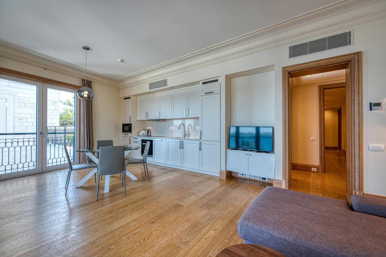 Porto Montenegro Residences Тиват Екстериор снимка