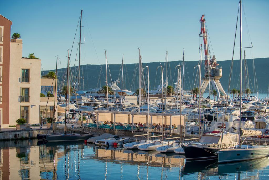 Porto Montenegro Residences Тиват Екстериор снимка