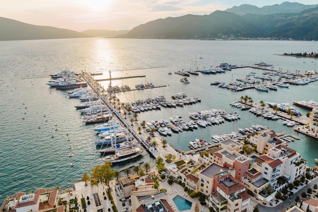 Porto Montenegro Residences Тиват Екстериор снимка