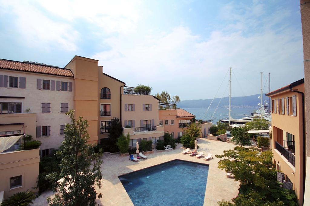 Porto Montenegro Residences Тиват Екстериор снимка