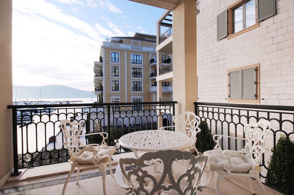 Porto Montenegro Residences Тиват Екстериор снимка